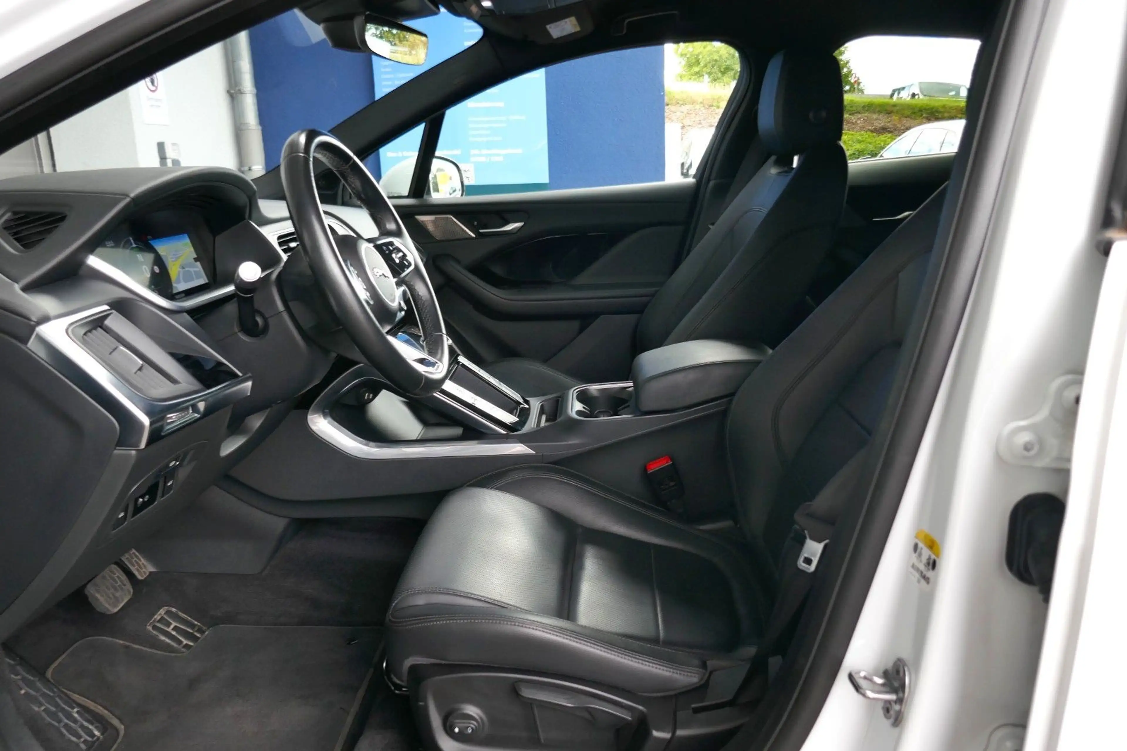 Jaguar I-Pace EV400 AWD S HEAD UP STANDHZ NAVI KAMERA — photo 5