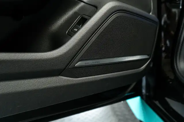 Audi RS6 view 15
