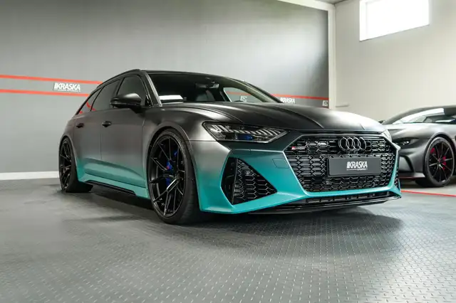 Audi RS6 view 6