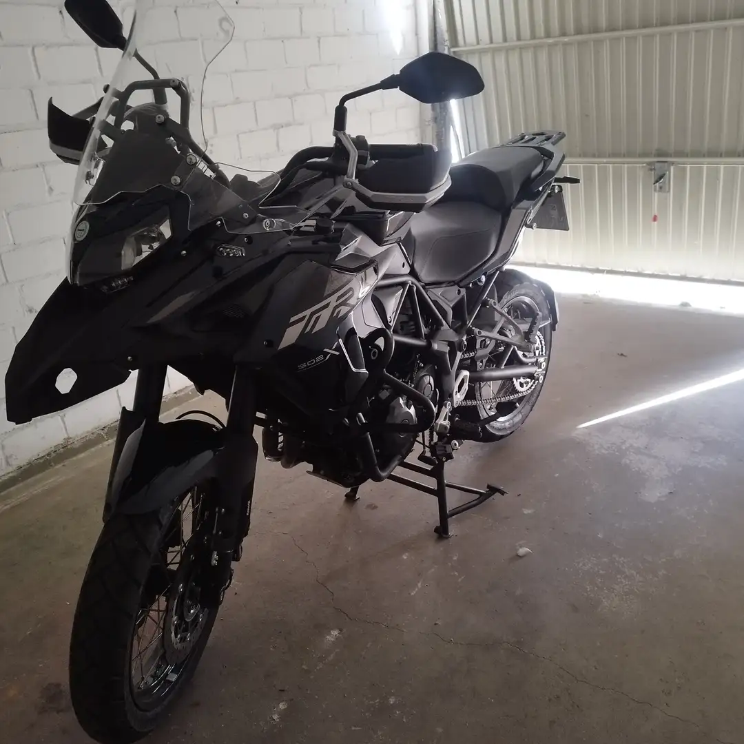 Benelli TRK 502 Blau - 1