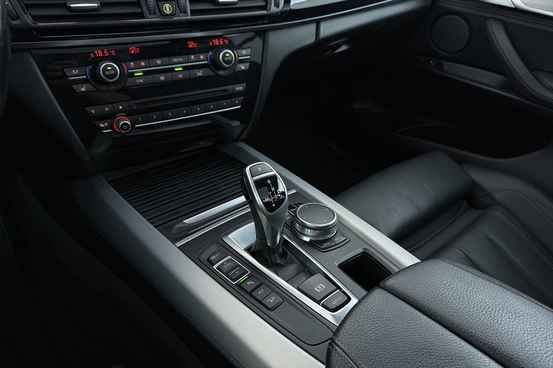 BMW X5 XDrive40d High Executive 7p. | Uitklap Trekhaak | — photo 37