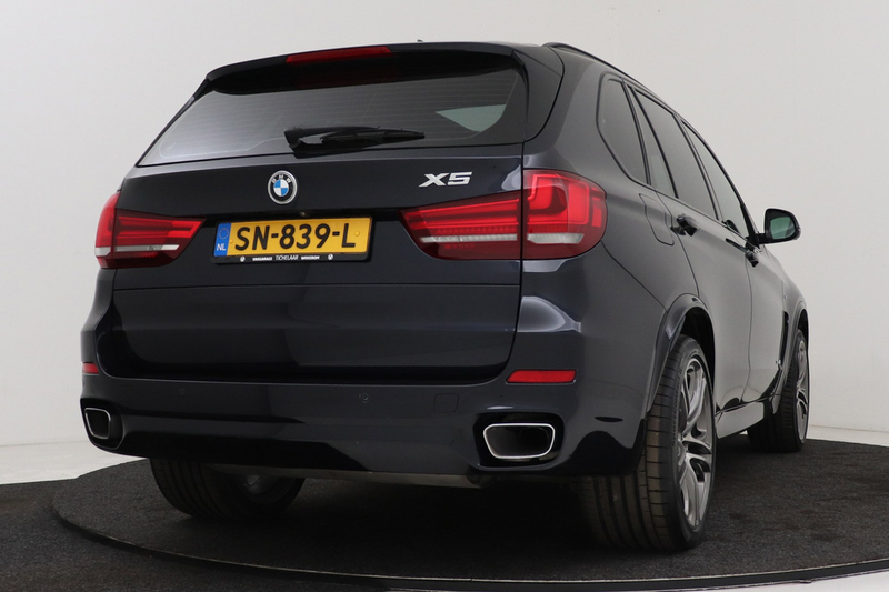BMW X5 XDrive40d High Executive 7p. | Uitklap Trekhaak | — photo 11