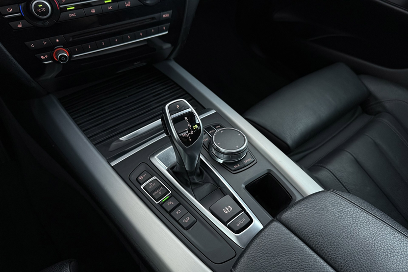 BMW X5 XDrive40d High Executive 7p. | Uitklap Trekhaak | — photo 38