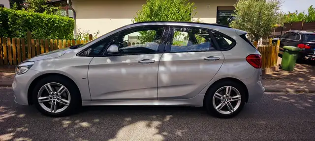 BMW 220 2er Active Tourer Diesel 220d Active Tourer xDrive