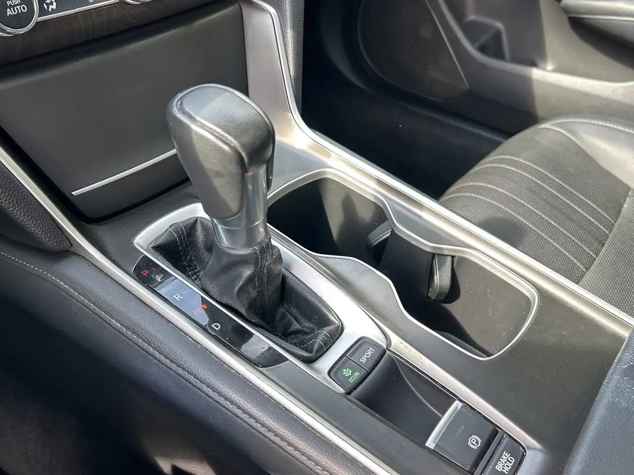 Honda Accord снимка Honda Accord