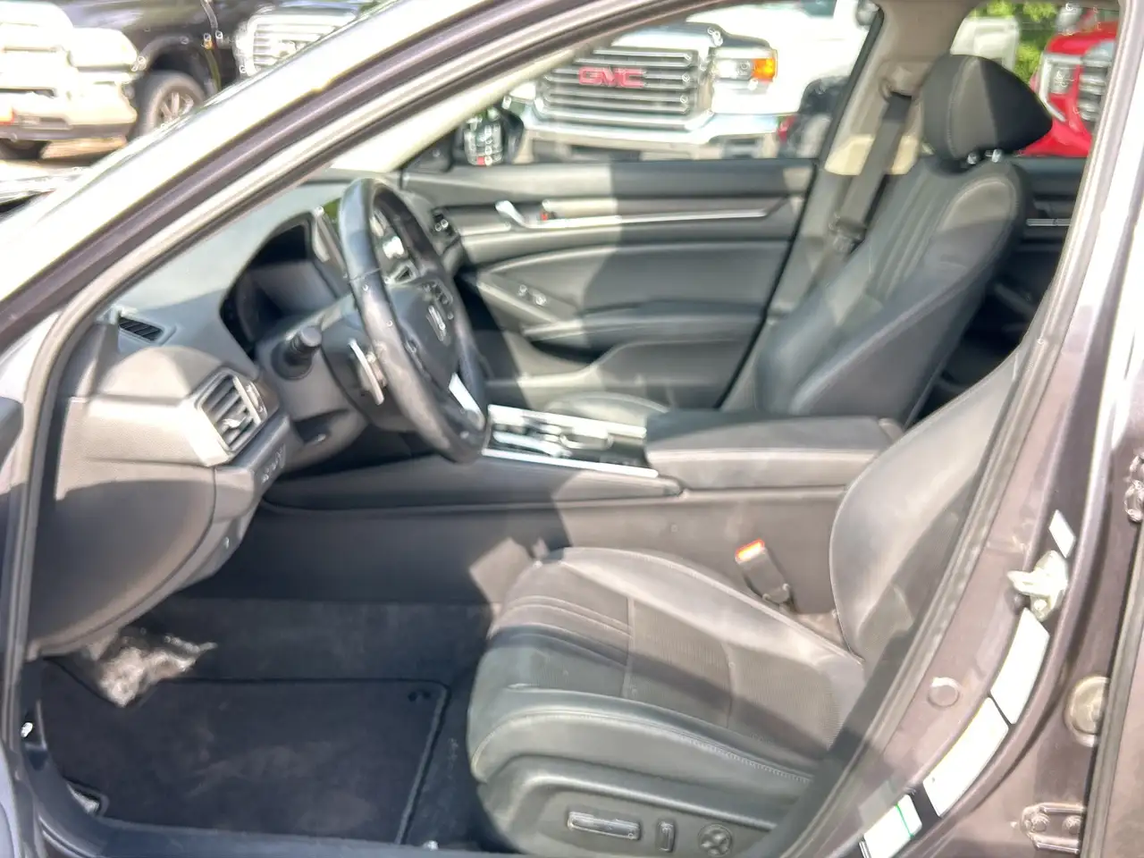 Honda Accord снимка Honda Accord