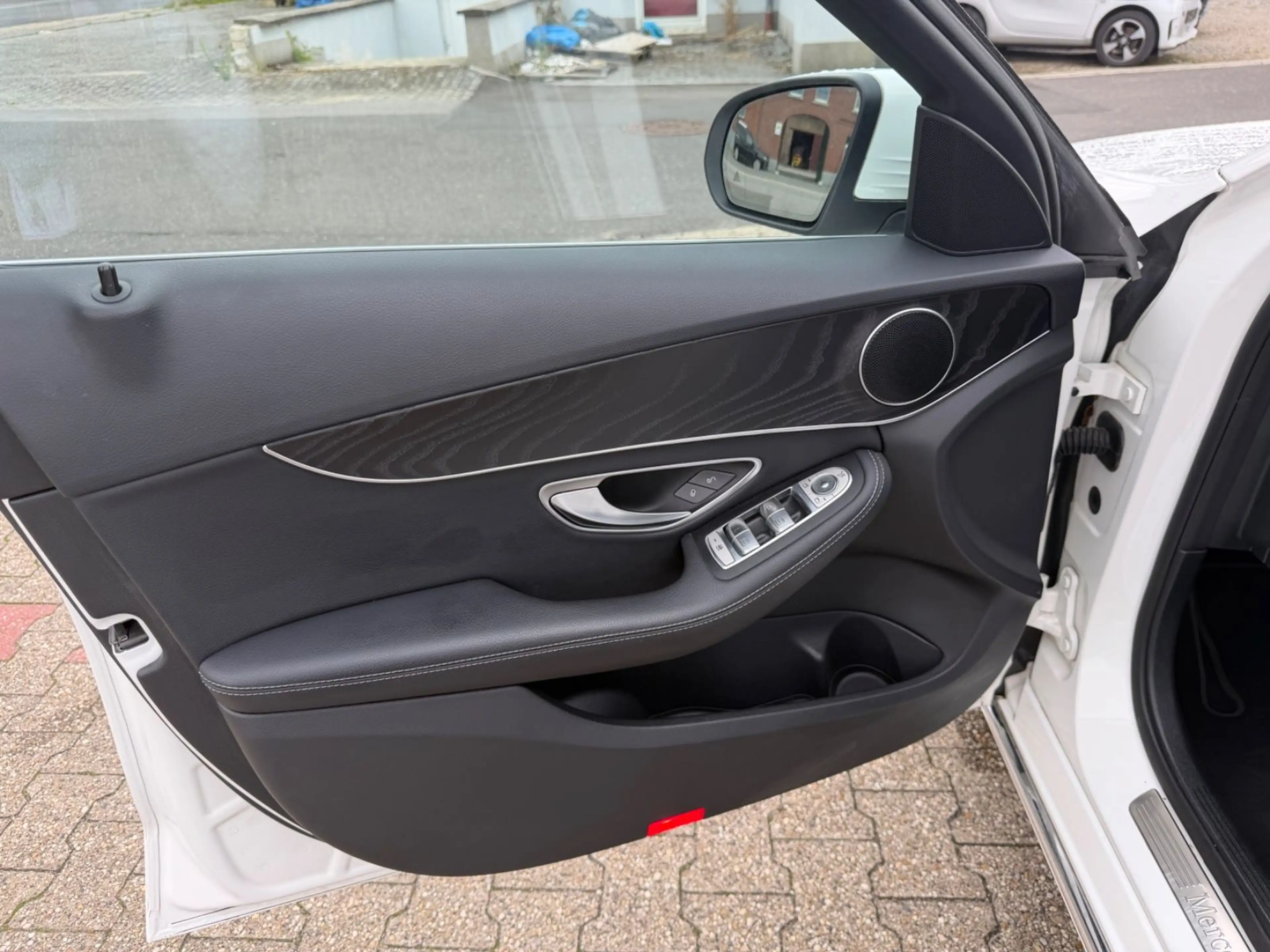 Mercedes-Benz C 250 CGI Navi AnhKpl Kamera 1.HD — photo 10