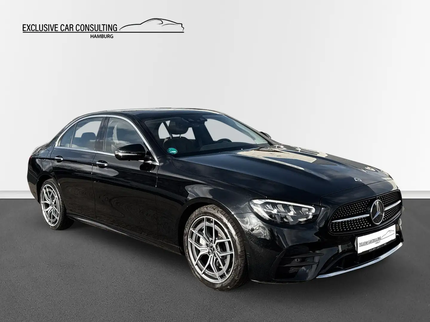 Mercedes-Benz E 200 AMG Line *Pano *Memory *Headup *360° Schwarz - 1