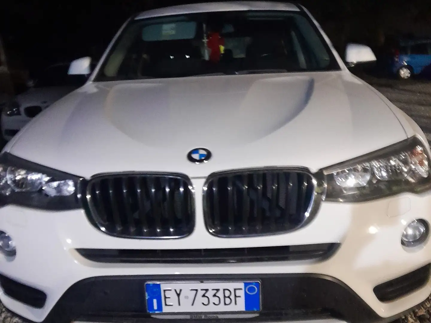 BMW X3 sdrive18d xLine Weiß - 1