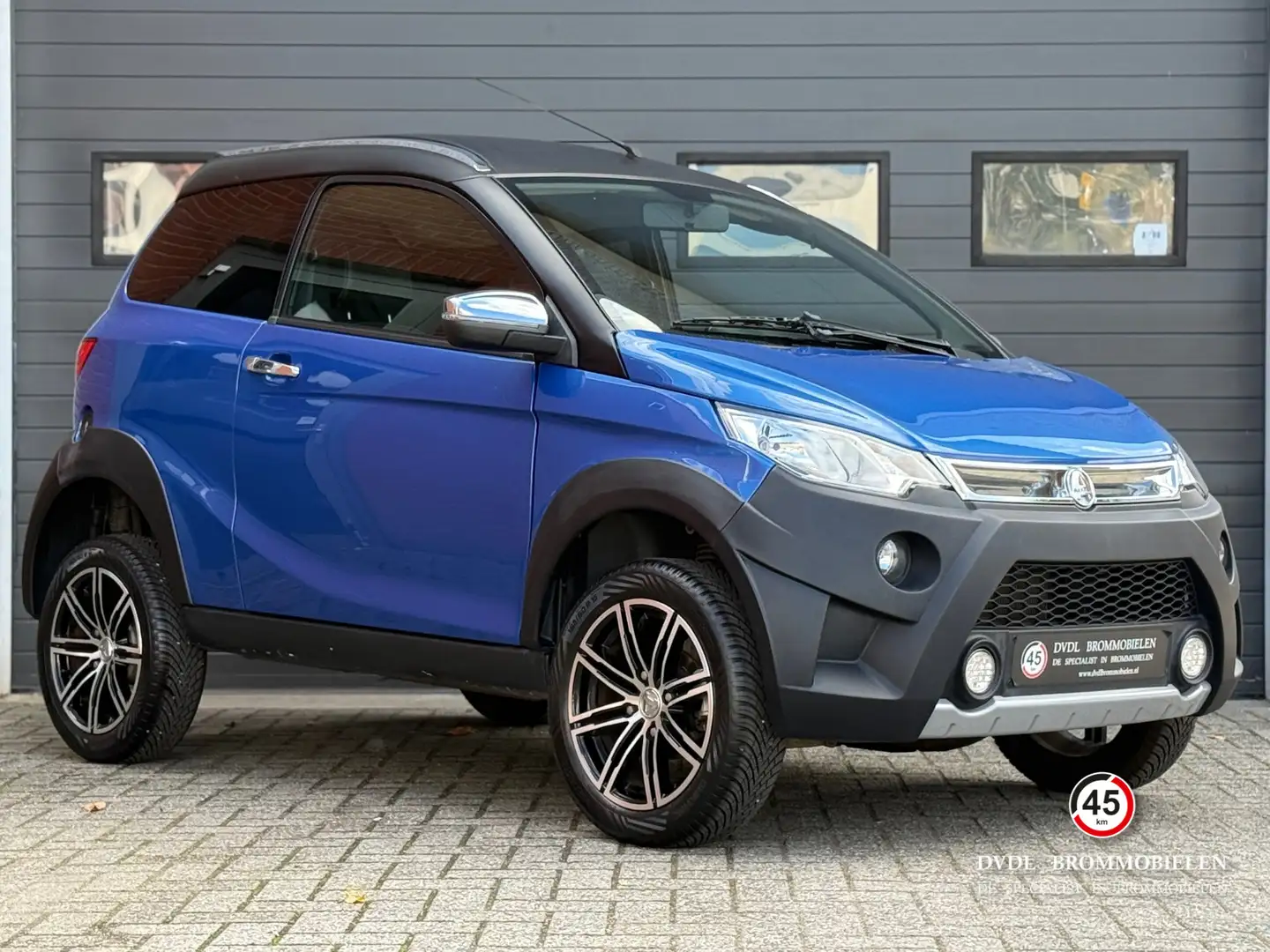 Aixam Crossover Premium XXL Brommobiel 2019 22dkm Carplay Blue - 2