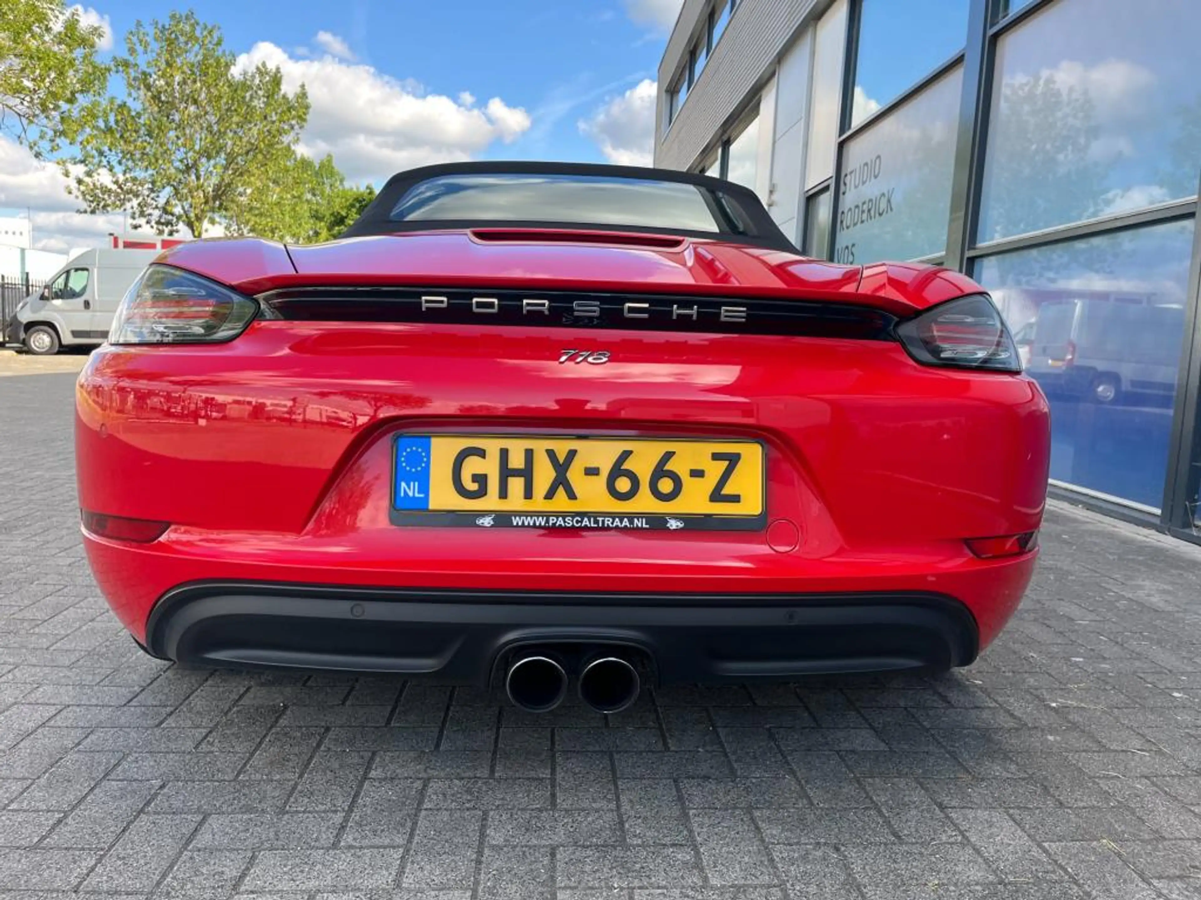 Porsche 718 BOXSTER 2.0 1 jaar volledige approved Garantie — photo 4