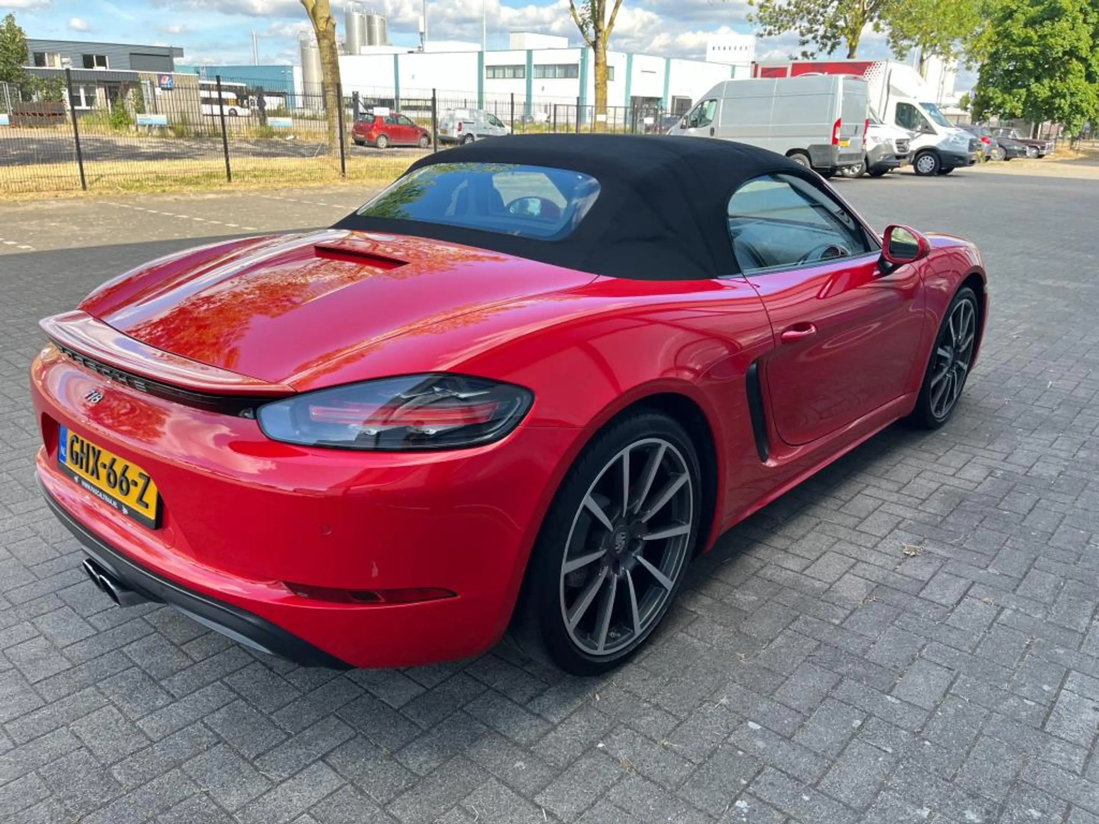 Porsche 718 BOXSTER 2.0 1 jaar volledige approved Garantie — photo 5