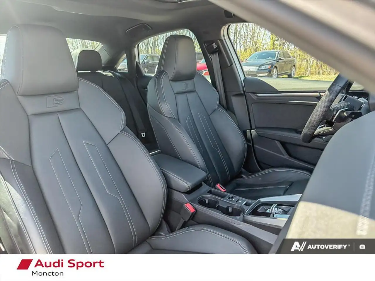 Audi S3 снимка Audi S3