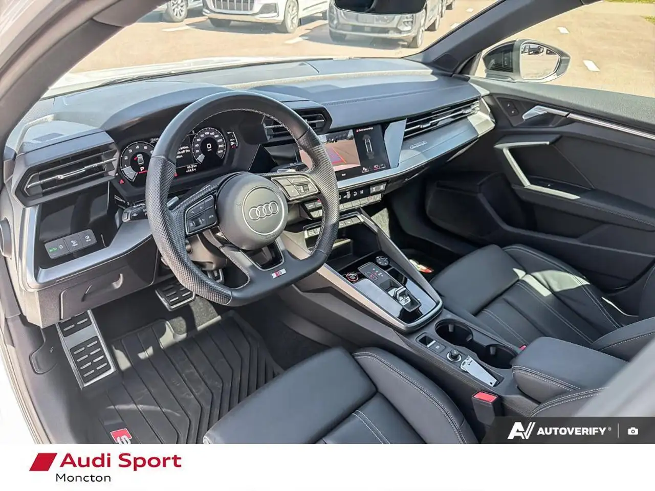 Audi S3 снимка Audi S3