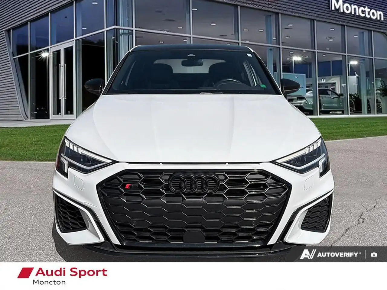 Audi S3 снимка Audi S3