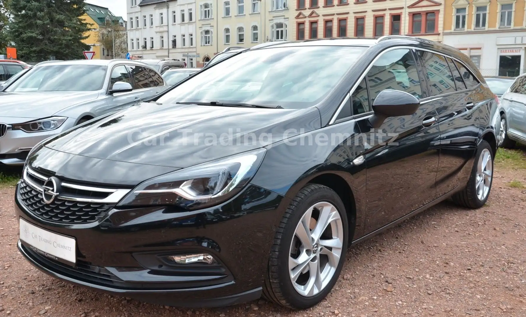 Opel Astra K Sports Tourer 1.6 CDTi LED Navi Leder Černá - 1