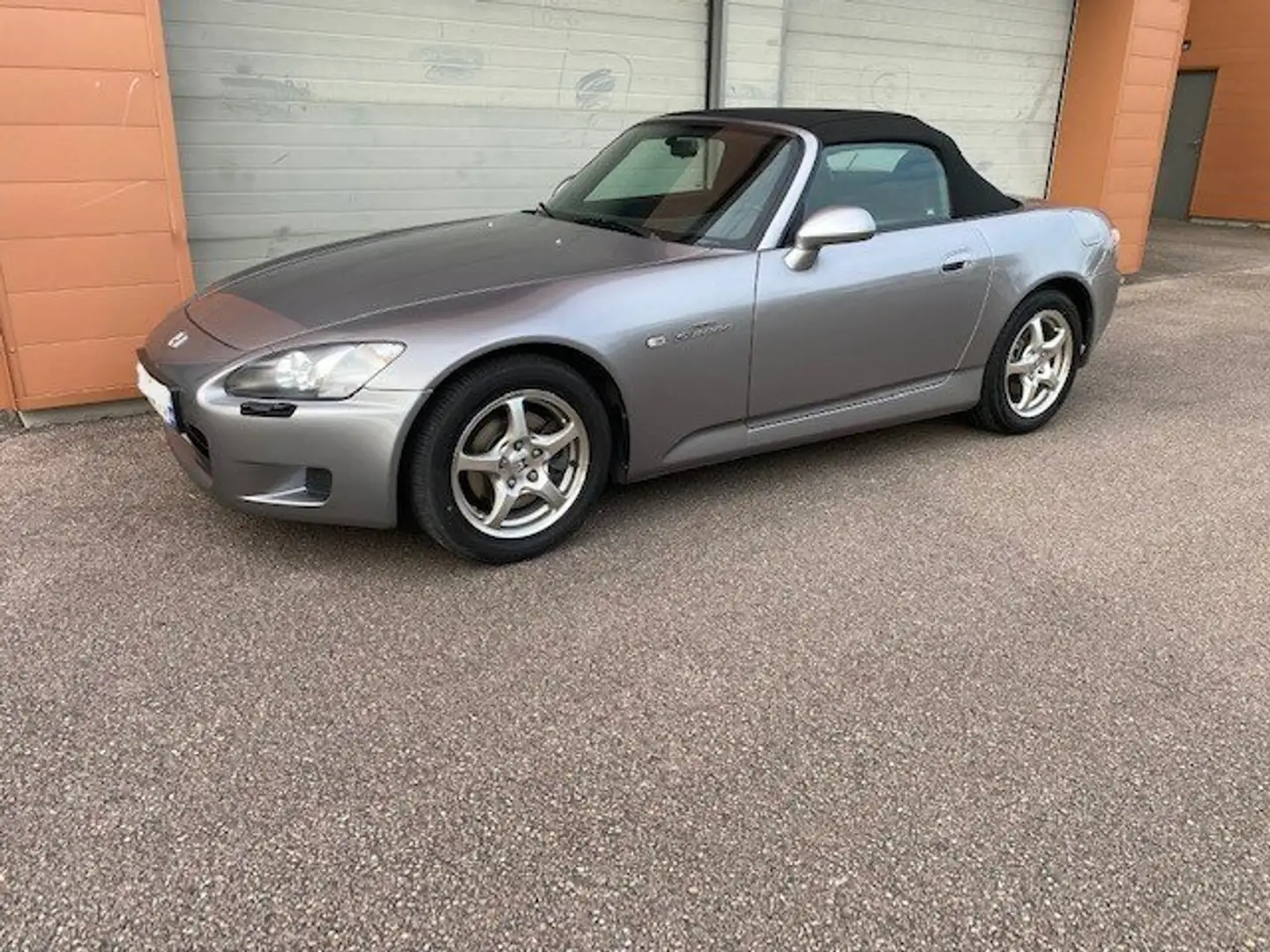 Honda S 2000 S2000 2.0 VTEC / Entretien Honda / Garantie Šedá - 1