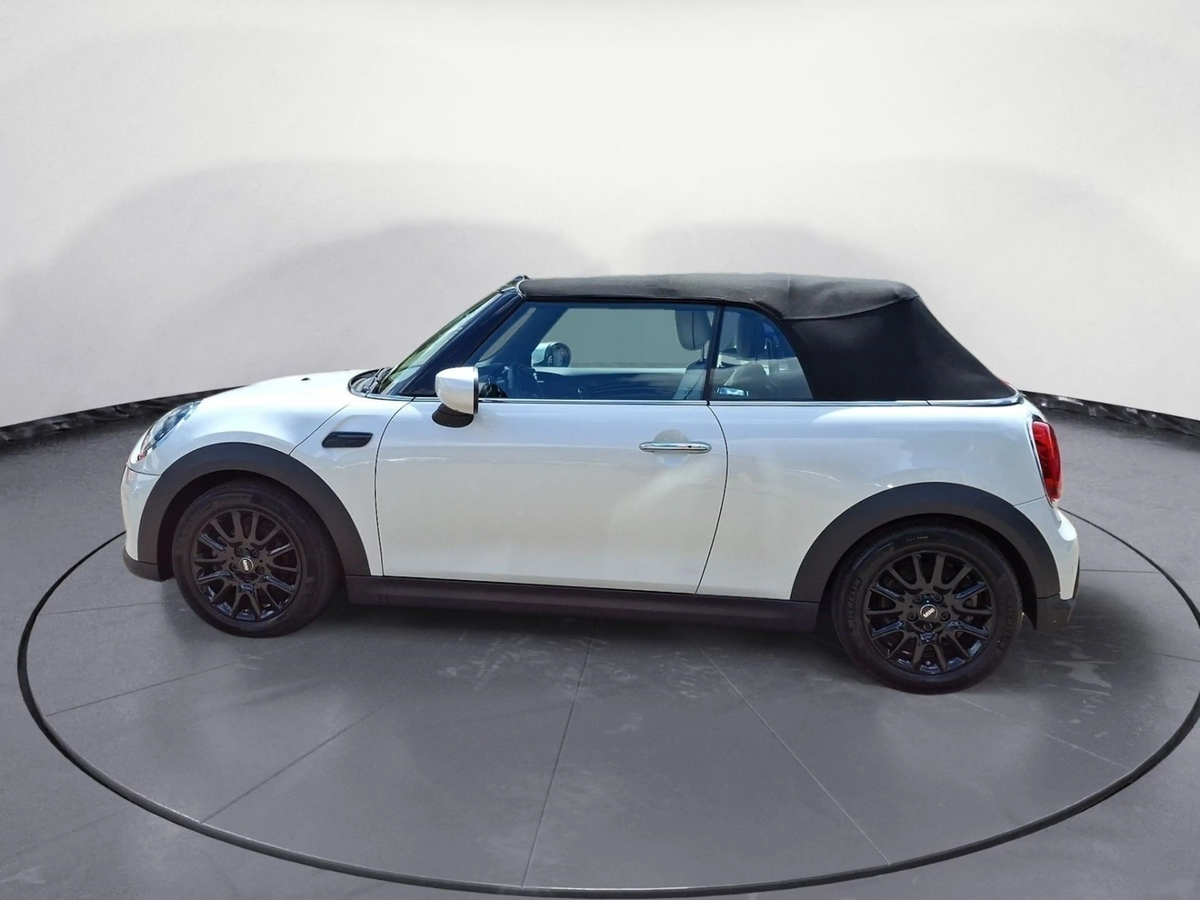 MINI Cooper Cabrio Cooper First Cabrio Classic Trim Steptr. PDC — photo 3