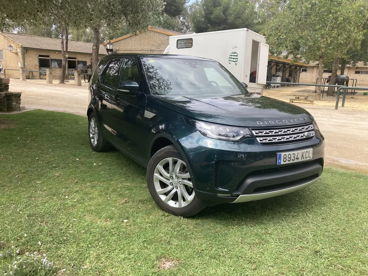 Land Rover Discovery 3.0SDV6 HSE Aut. - 2