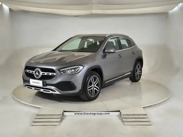 Mercedes-Benz GLA 200 GLA-H247 2020 Benzina 200 Sport Plus auto