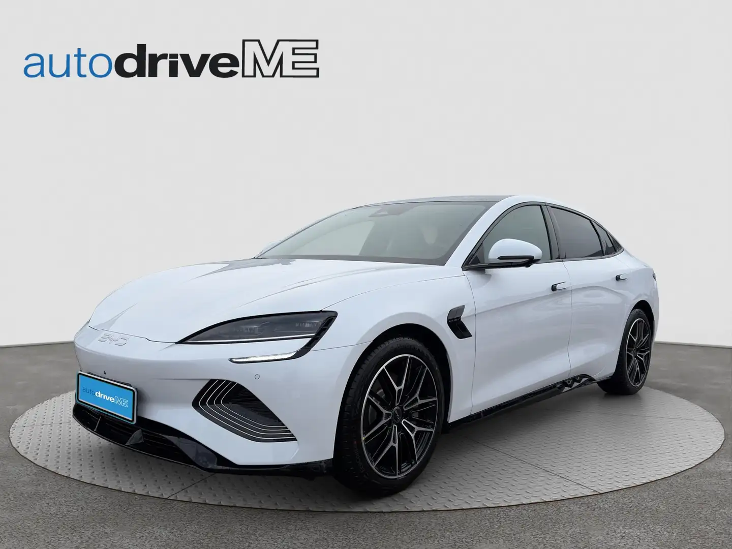 BYD Seal Design RWD Weiß - 1