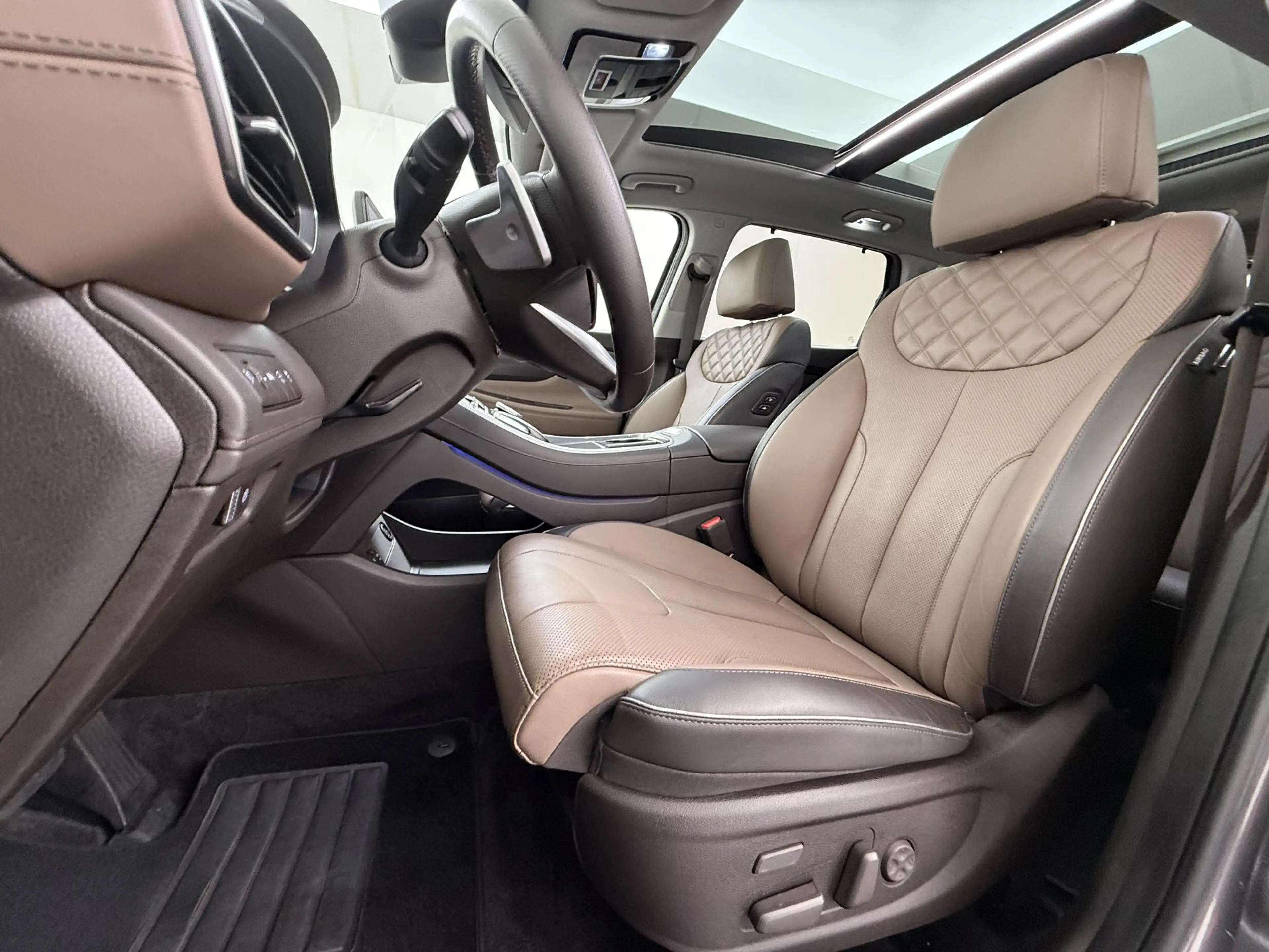 Hyundai SANTA FE 1.6 T-GDI PHEV Comfort Smart 7p. APPLE CARP. | STO — photo 24
