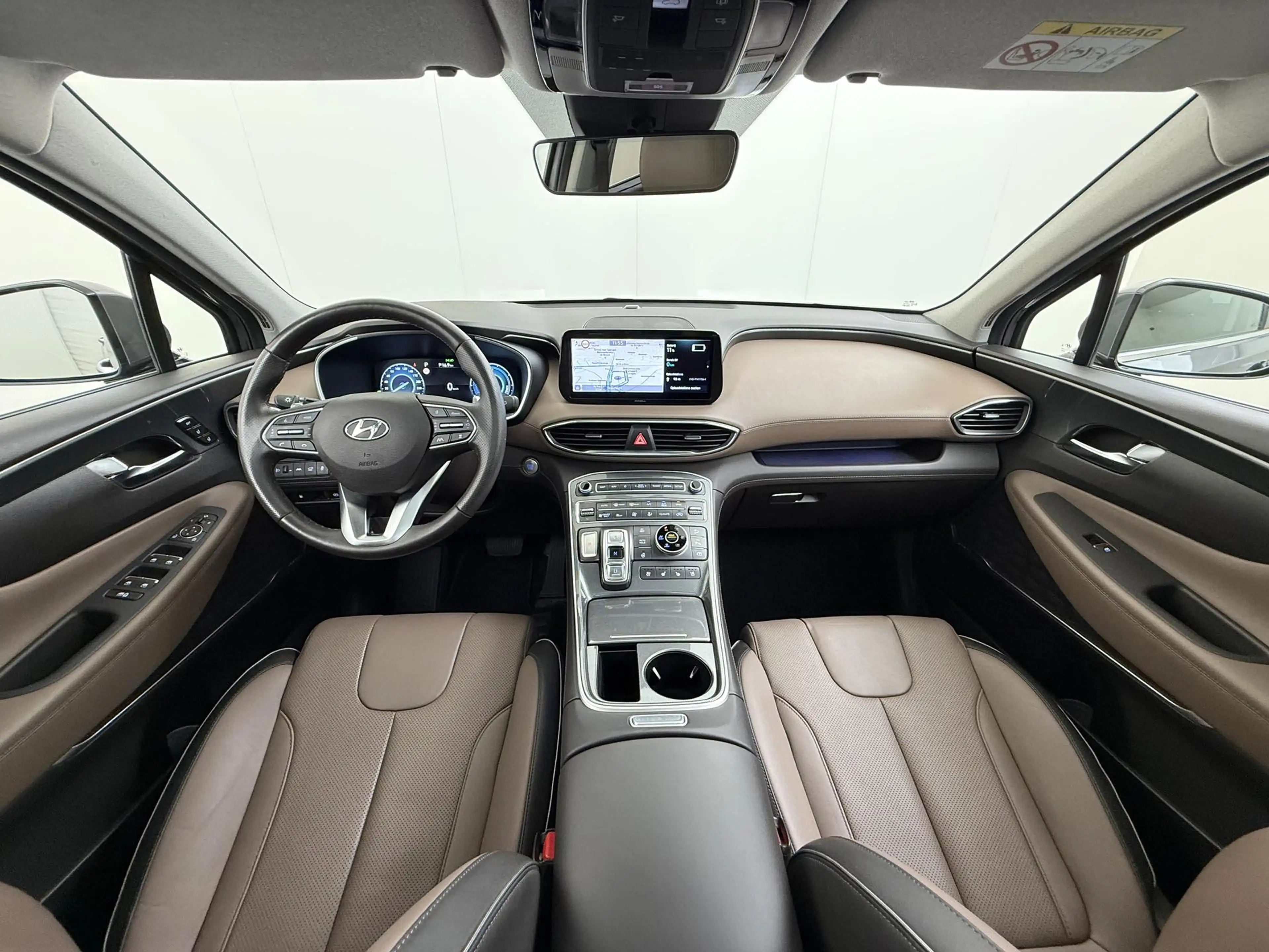 Hyundai SANTA FE 1.6 T-GDI PHEV Comfort Smart 7p. APPLE CARP. | STO — photo 31