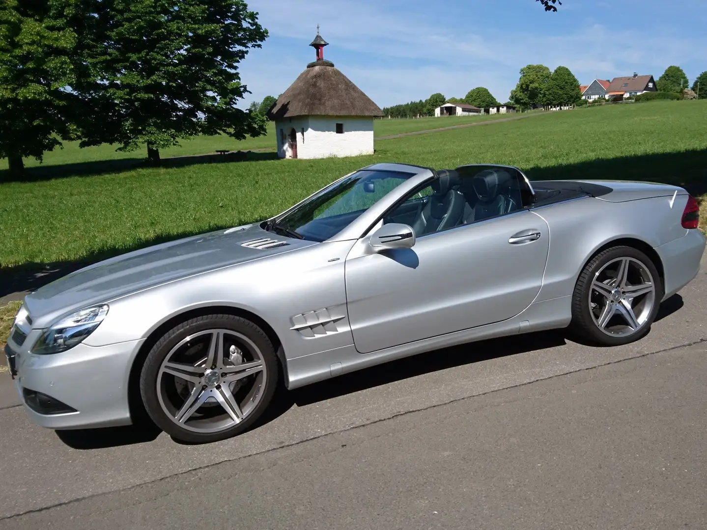 Mercedes-Benz SL 350 SL 350 7G-TRONIC Night Edition srebrna - 1