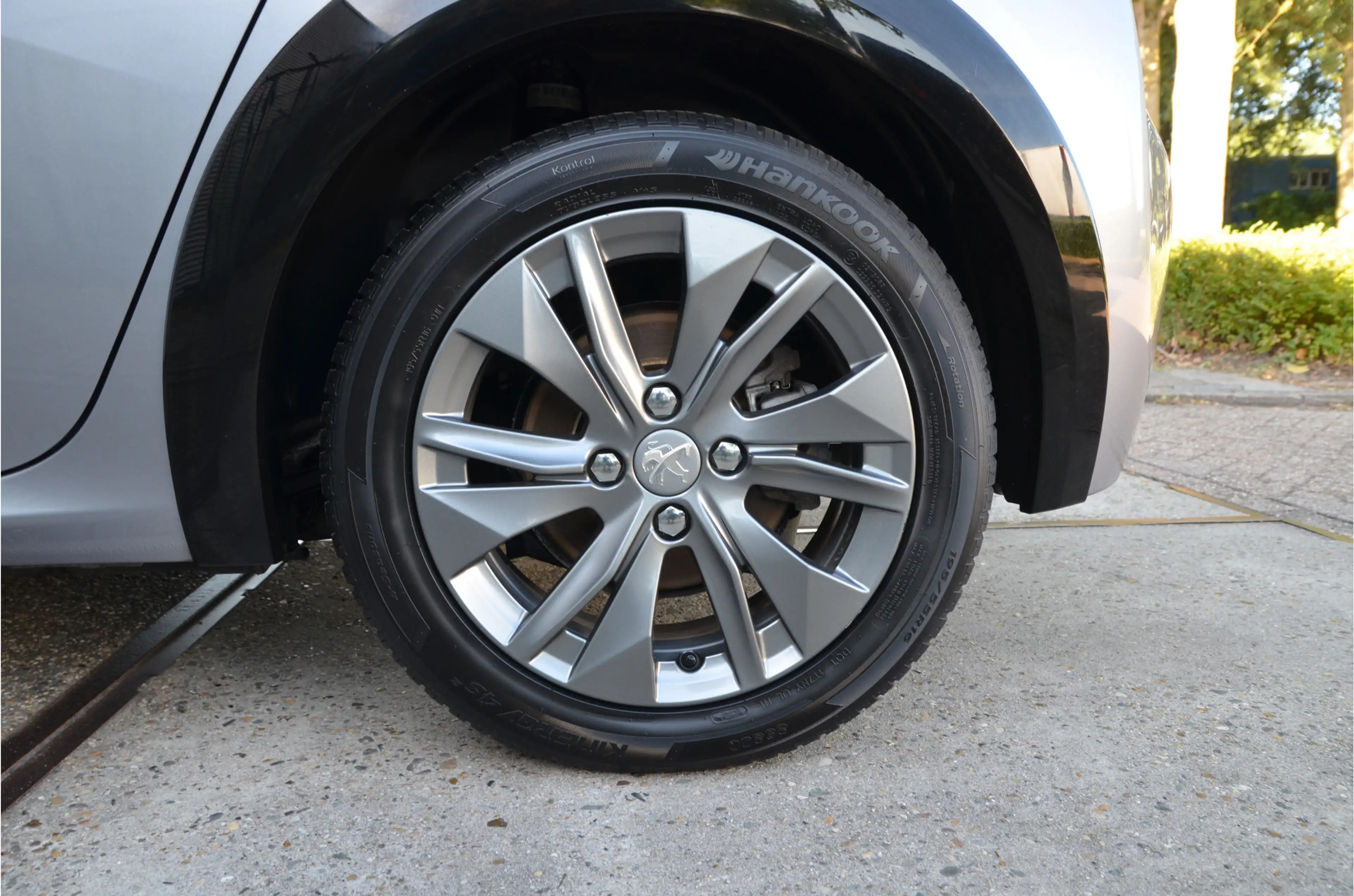 Peugeot e-208 EV Active Pack 50 kWh 10" Scherm! — photo 30