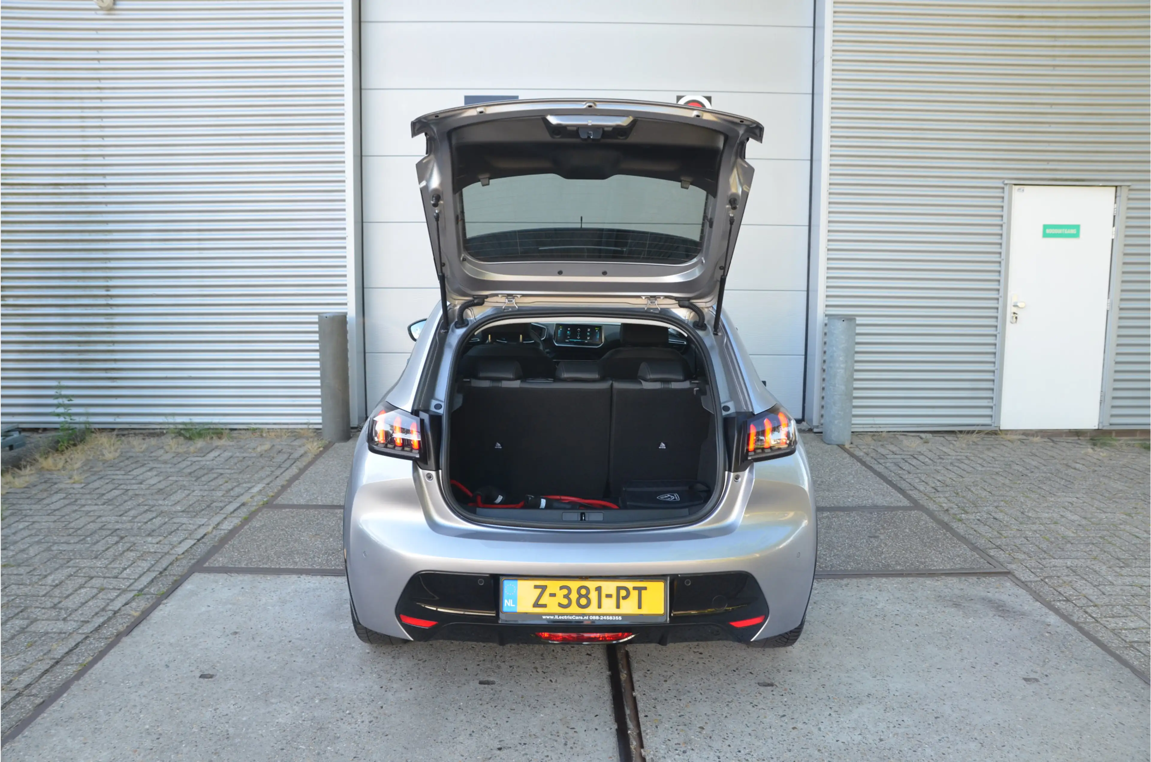 Peugeot e-208 EV Active Pack 50 kWh 10" Scherm! — photo 28