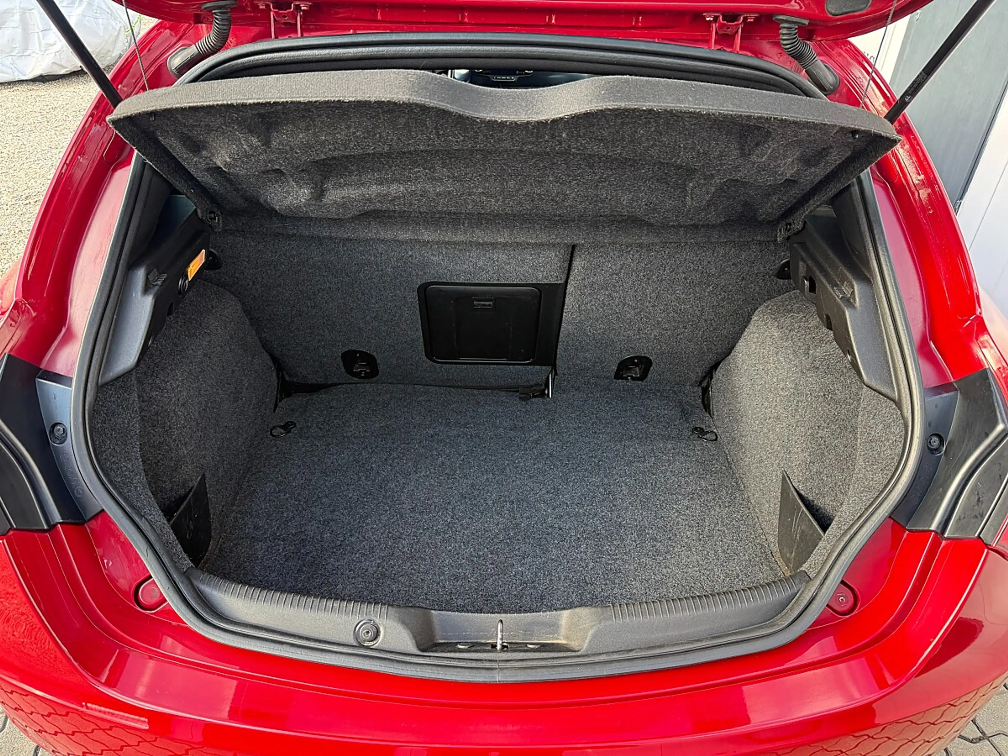 Alfa Romeo Giulietta 1,4 Turbo Distinctive Automatik — photo 14