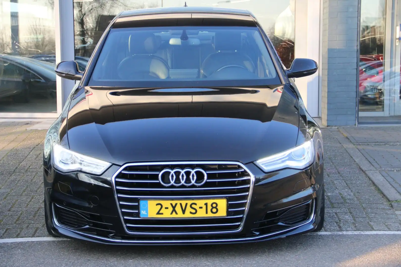 Audi A6 1.8 TFSI ultra Premium Edition S-LINE NAP! Black - 2