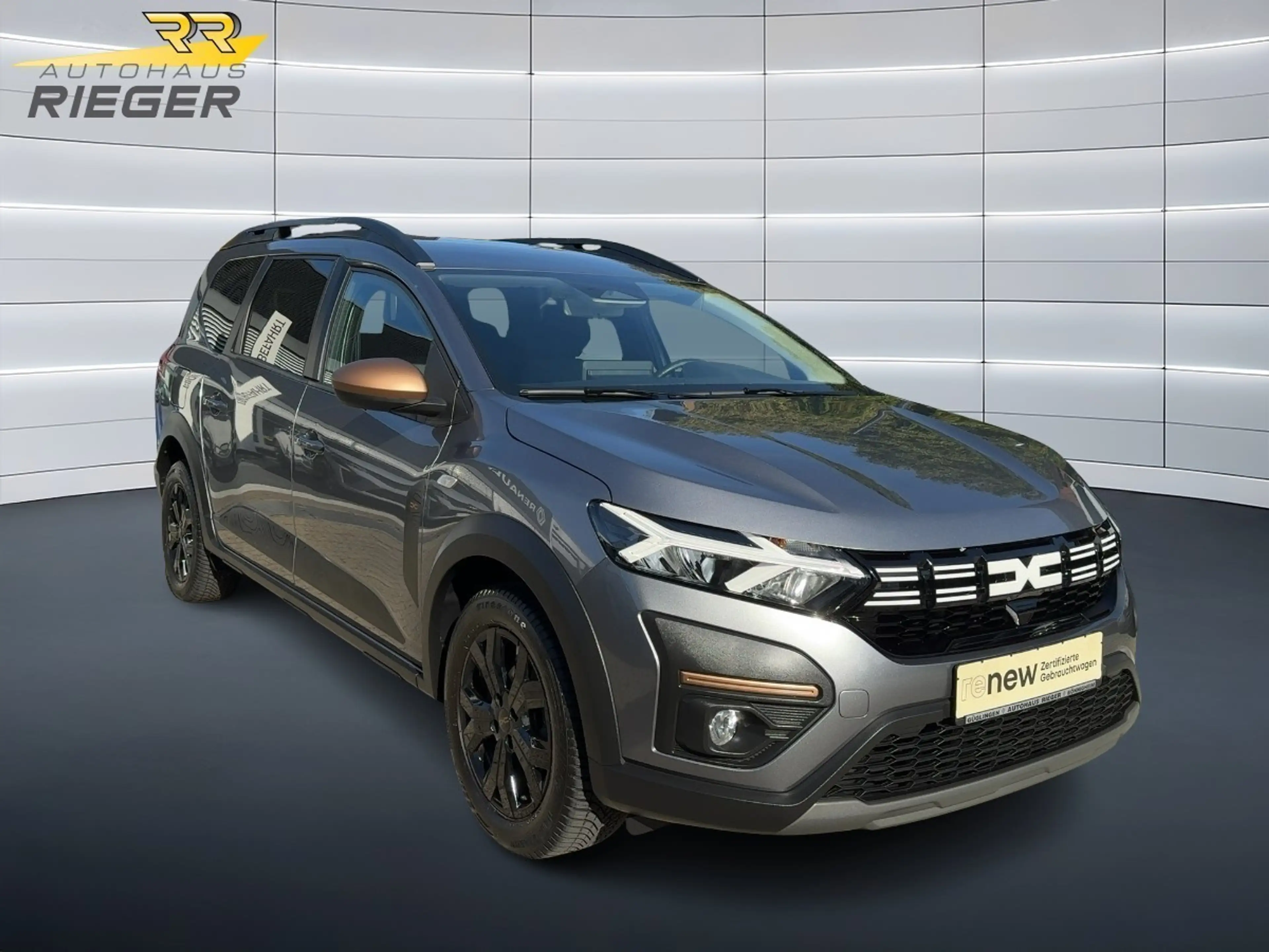 Dacia Jogger Extreme TCe 110 — photo 4