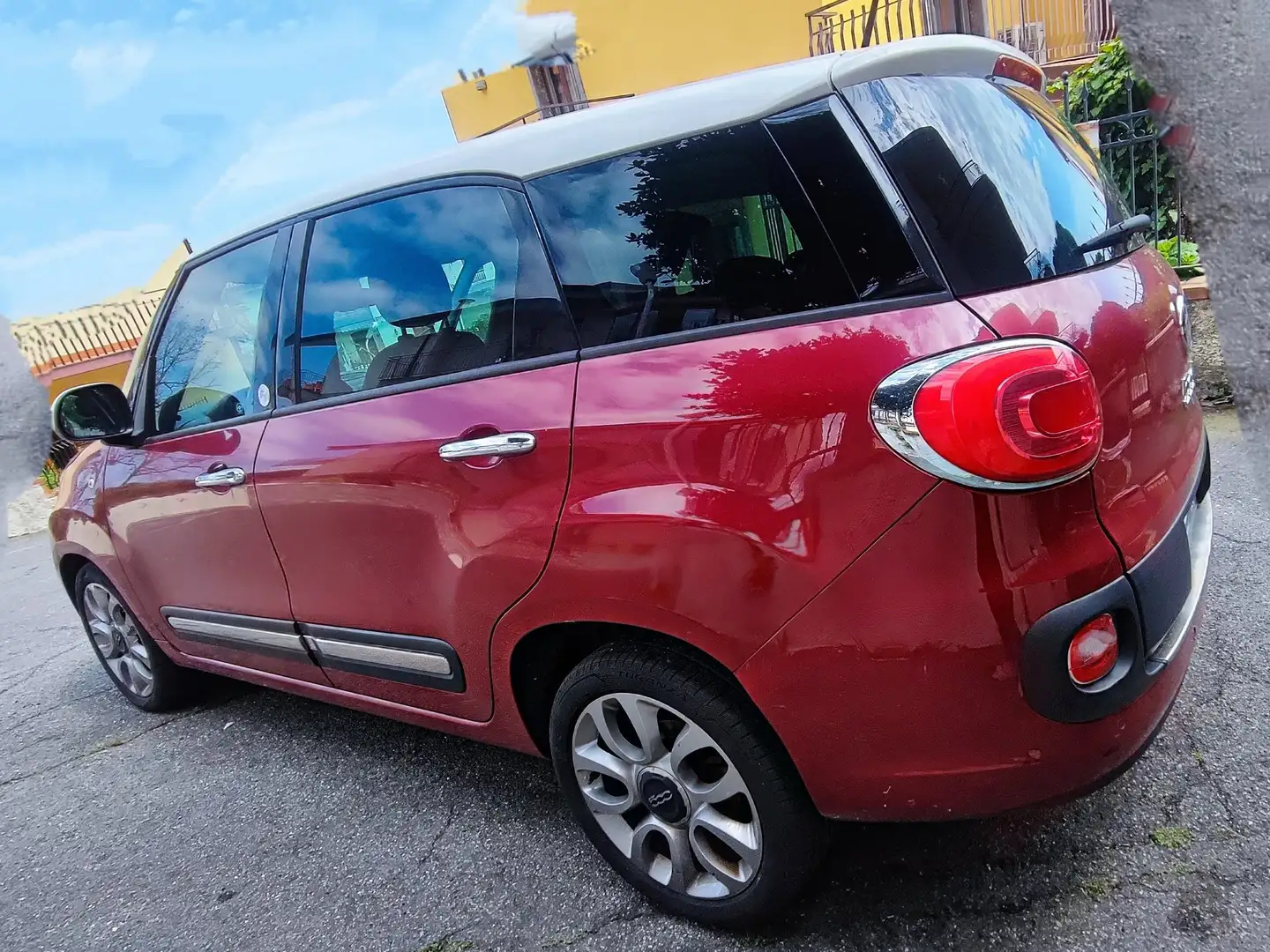 Fiat 500L 500L Living Living 1.6 mjt Lounge 105cv Rosso - 2