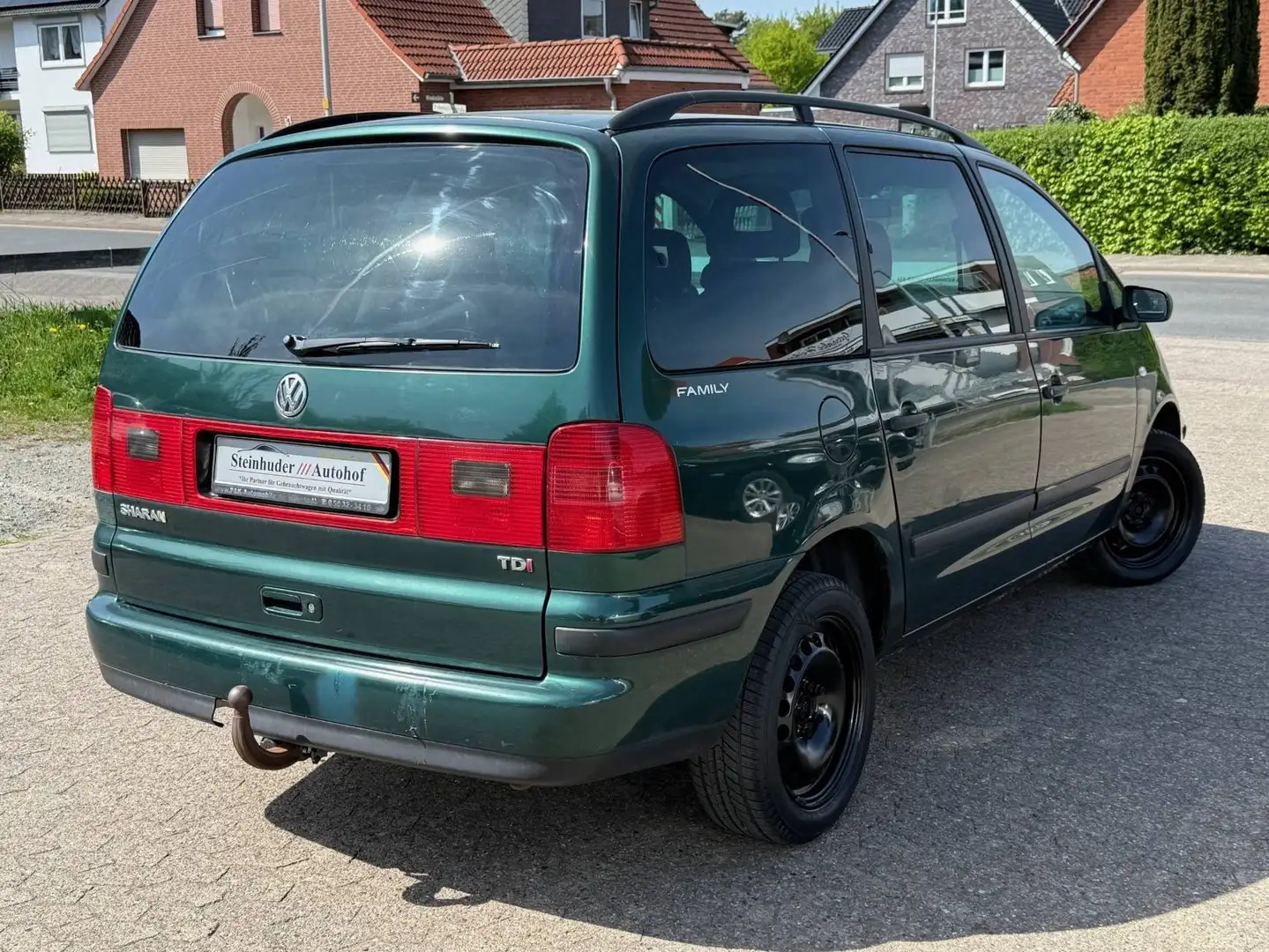 Volkswagen Sharan 1.9 TDI Family Verde - 2
