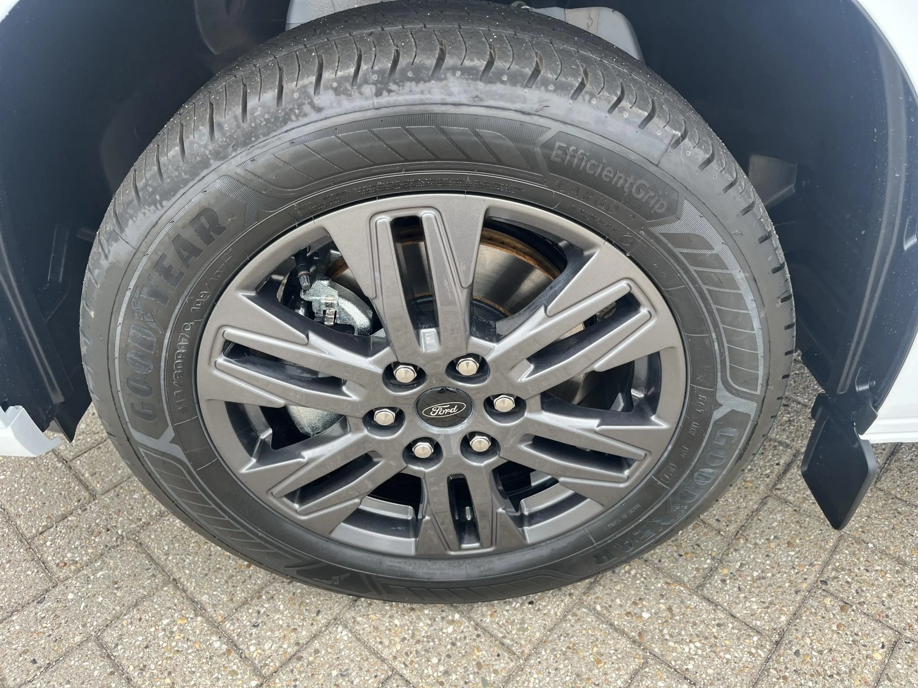 Ford E-Transit Cust. 340 L2H1 Limited 71 kWh | 17" LMV | BLIZ | 3 — photo 10