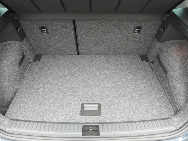 SEAT Arona Style PDC KAM CARPLAY VIRT ACC NAVI LED — photo 14