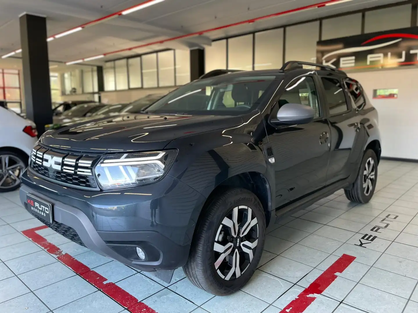 Dacia Duster Duster II 2021 1.0 tce Journey UP Gpl 4x2 100cv Grigio - 2