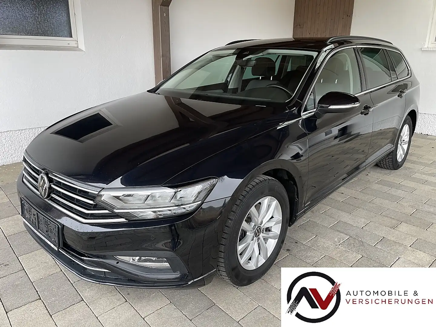 Volkswagen Passat Variant Business 2,0 SCR TDI DSG-LED-AHV-NAVI-ACC-LANE-... Schwarz - 1