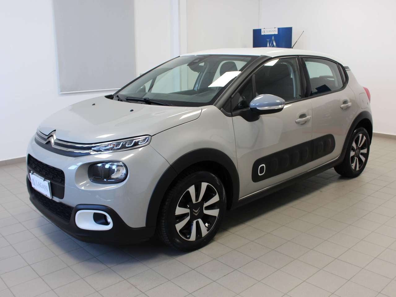 Citroen C3 1.2 puretech 110CV Shine