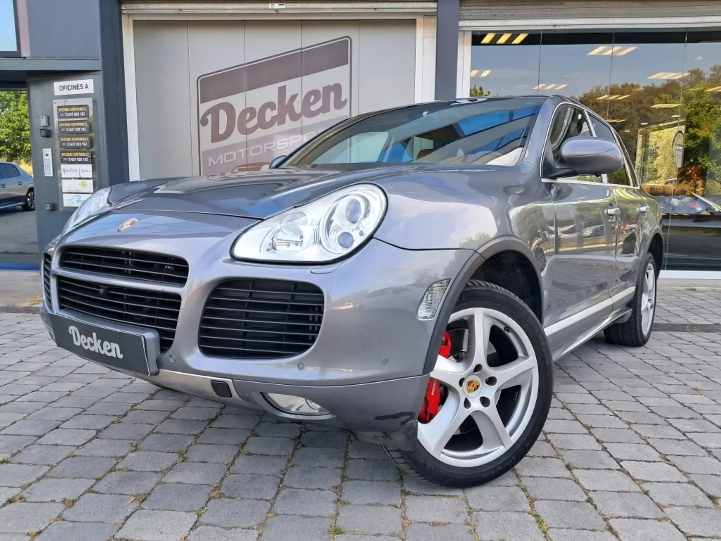 Porsche Cayenne 4.5 Turbo Aut. Gris - 1