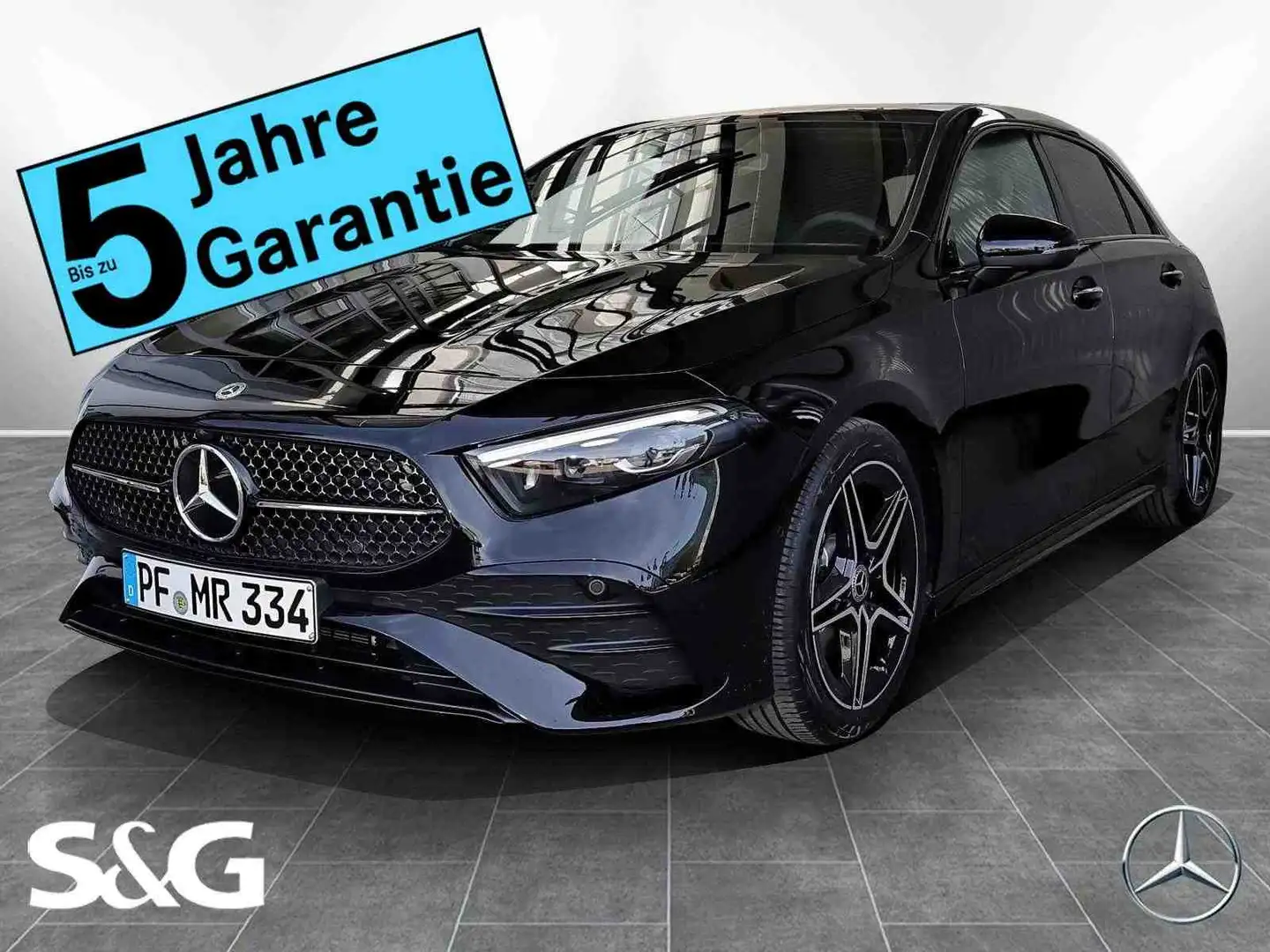 Mercedes-Benz A 200 AMG MBUX+RüKam+M-LED+Pano+Night+Distronic Schwarz - 1