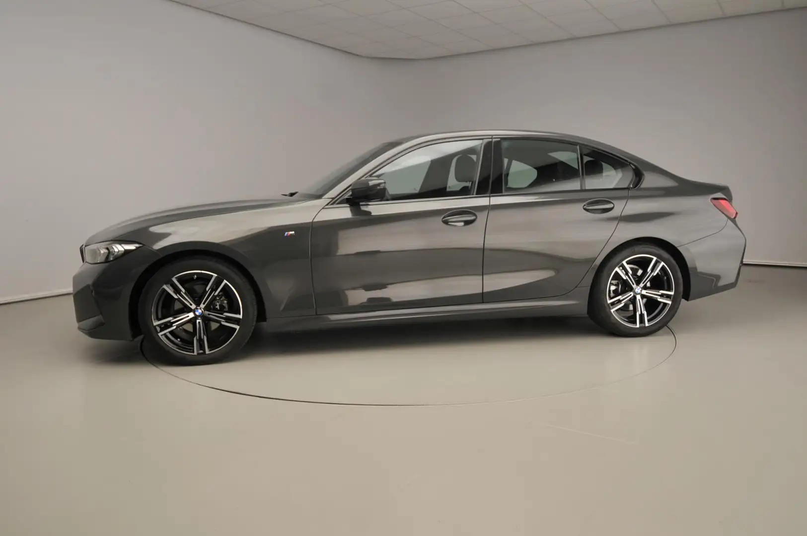 BMW 318 3 Serie Sedan 318i | M-Sportpakket | LED | Navigat Grigio - 2