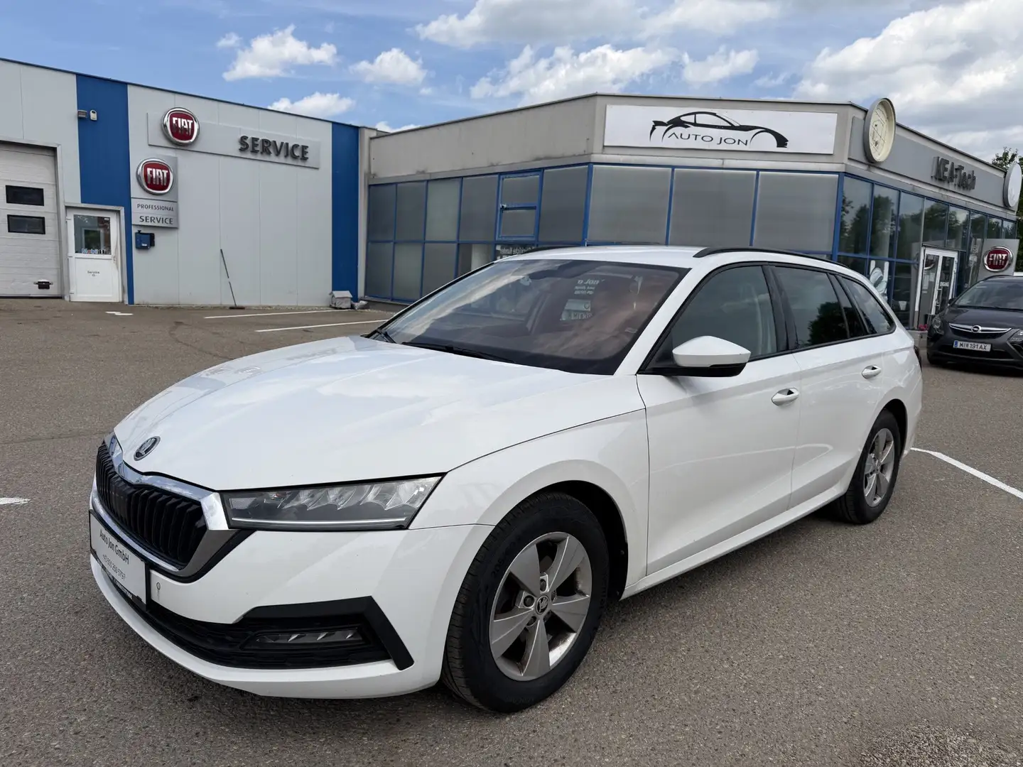 Skoda Octavia Ambition 2,0l TDI*Pickerl NEU*AHK*Sitzh*Kamera* Weiß - 1