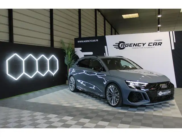Audi RS3 Quattro 2.5 TFSI BV S-tronic / Echappement RS / Sièges chauffant / CarPlay