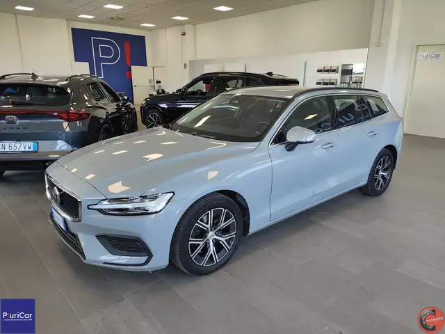 Volvo V60 B4 (d) automatico Fari LED Front/Lane Assist