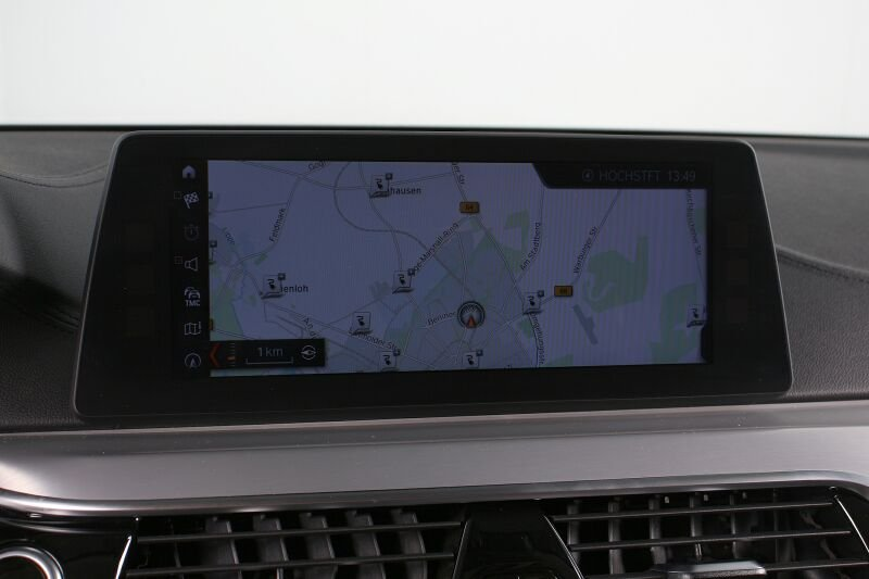 BMW 530 e iPerf. Luxury Line ACC HuD Navi/TV HiFi LED — photo 10