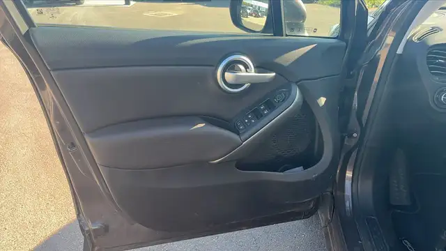 Fiat 500x view 7