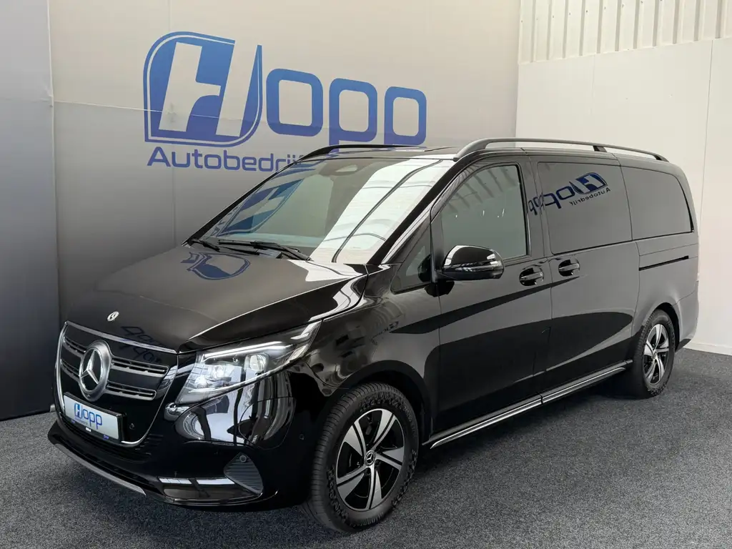 Mercedes-Benz EQV 300 2025 из Европы — купить под ключ