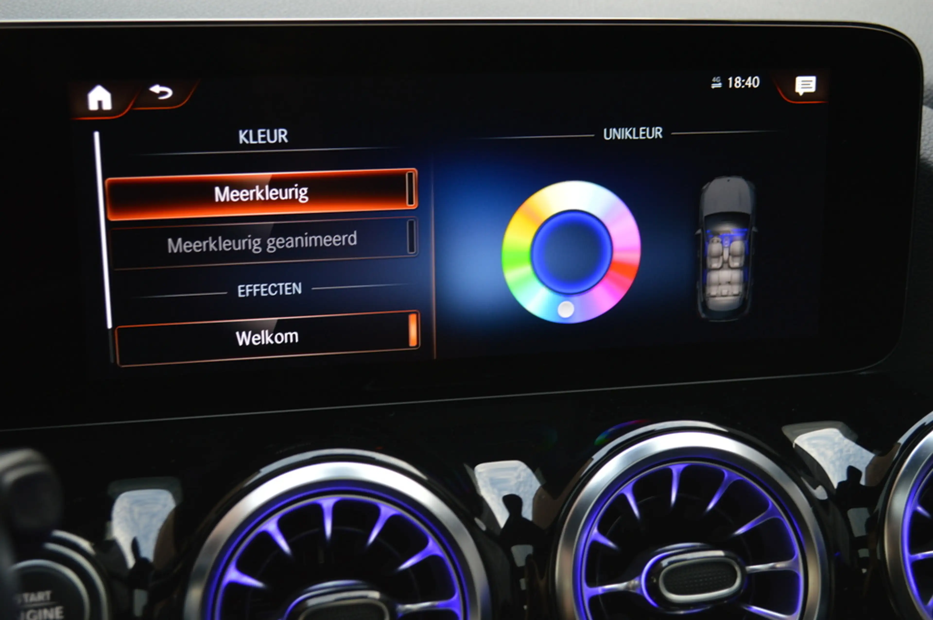 Mercedes-Benz GLA 250 e AMG Multibeam Panorama Memory Camera Keyless Tre — photo 22